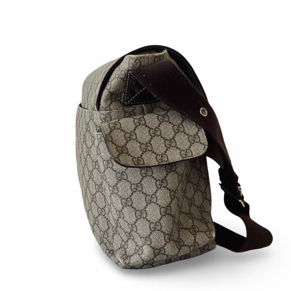 Gucci Beige and Brown Baby Bag - Picture 8 of 16